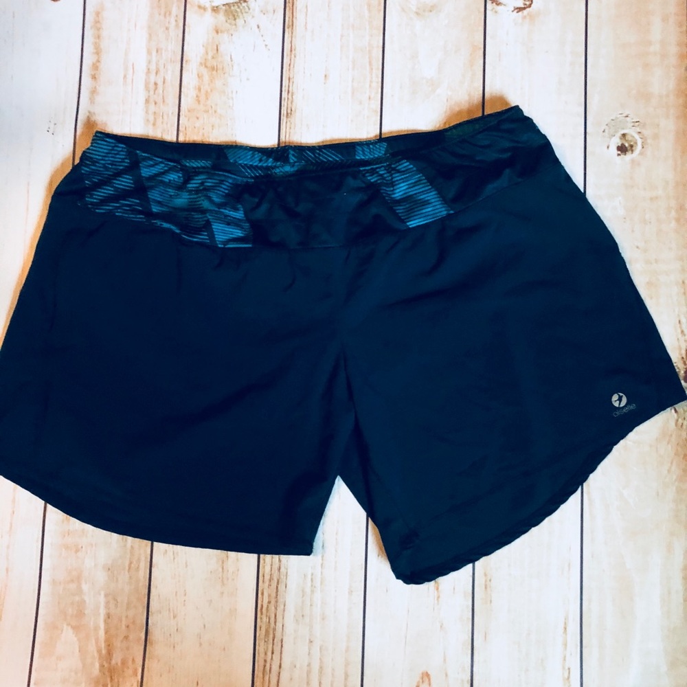 Oiselle Long ROGA Shorts Navy EUC Size 12